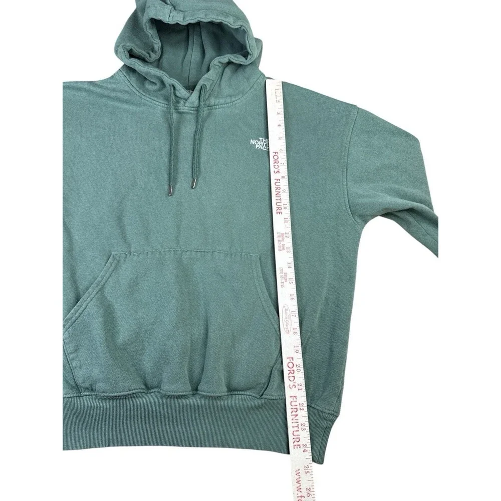 The North Face Green Men’s Hoodie Kangaroo Pocket White Logo Medium‎